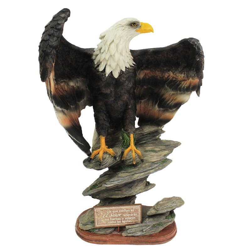 Águila En Piedra